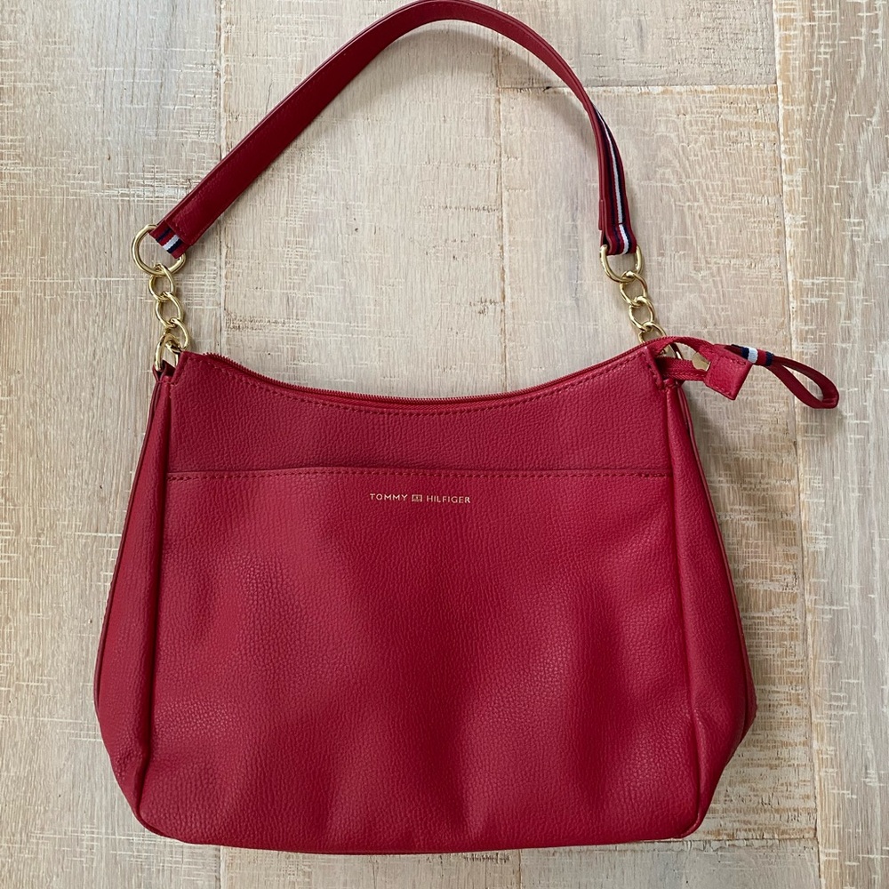 Tommy Hilfiger Red Leather Shoulder Bag